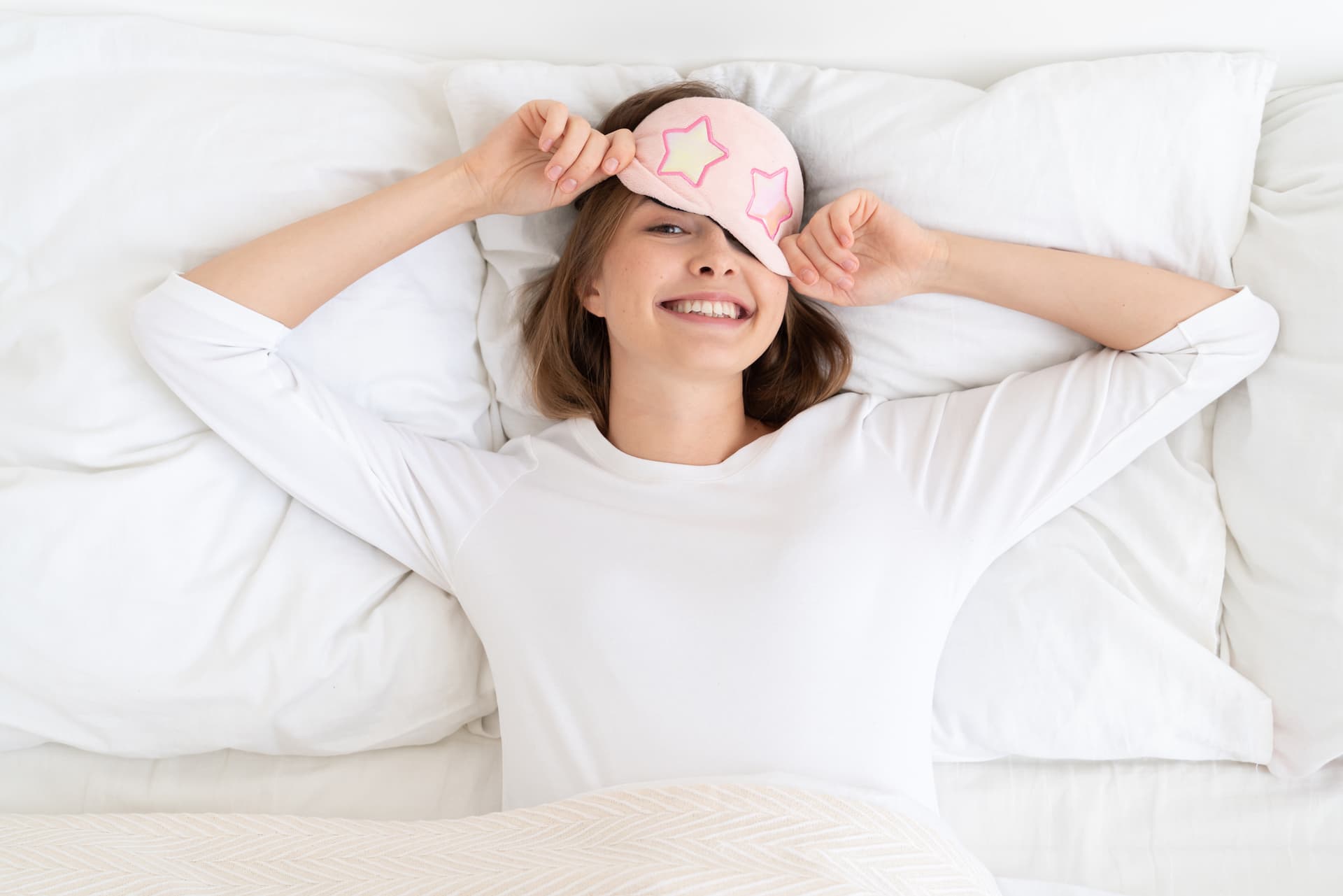 | Featured image for The Benefits of a Good Night’s Sleep blog on SleepHub